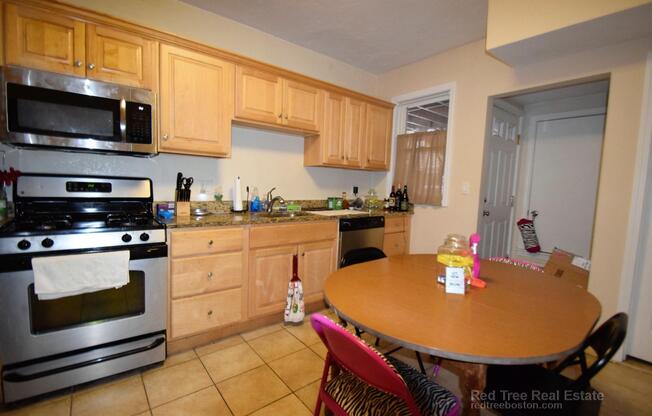 95 Kilsyth Rd B