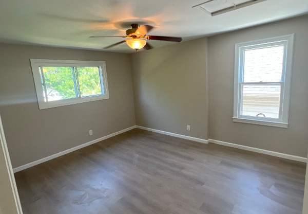 3653 E HAMMOND AVE