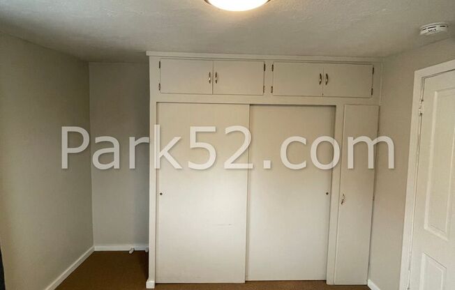 1 bed, 1 bath, $1,225