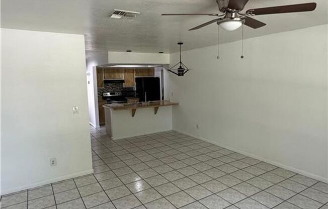 Spacious duplex 3-bedroom, 2-bathroom located in a quiet residential neighborhood of Cape Coral.