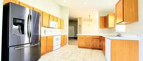 10458 LUCAYA DR