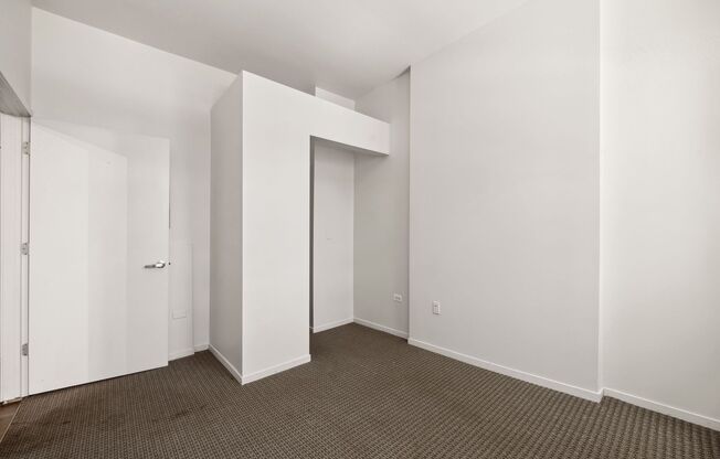 1 bed, 1 bath, 577 sqft, $1,850, Unit 403