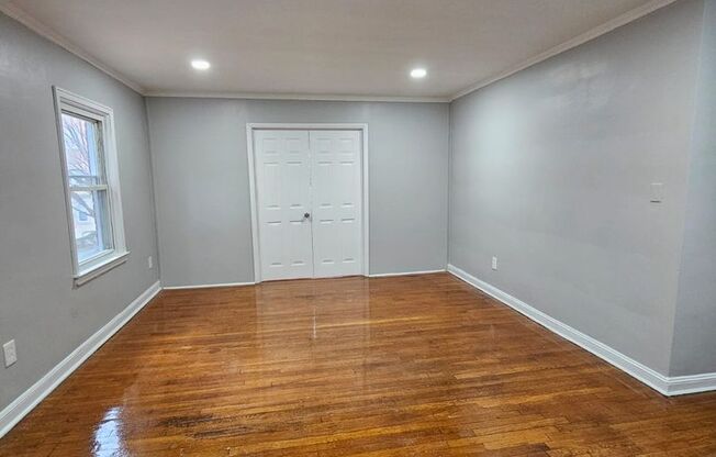 1 bed, 1 bath, 700 sqft, $1,695, Unit APT D-7