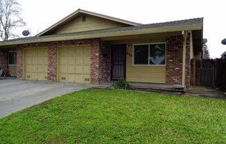 244 W ALEXANDER AVE
