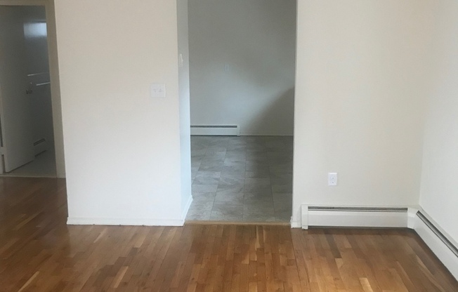 Lakeview 1 BR