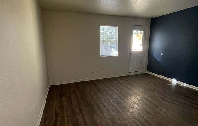 1 bed, 1 bath, 630 sqft, $950, Unit #16