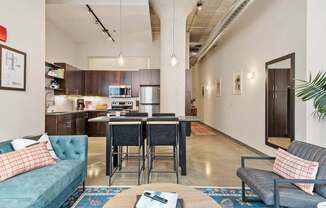 Warehouse Living.
North Loop Life.