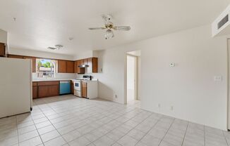 Charming rental home located on a quiet cul-de-sac in the heart of Mesa