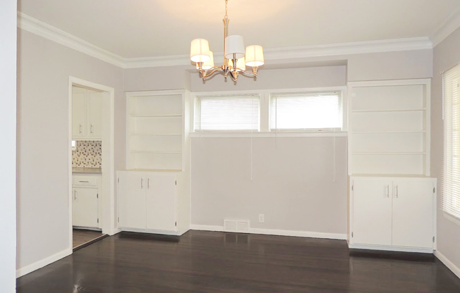 Updated 3 Bedroom - 1.5 Bathroom Cleveland Hts. Colonial for Rent!