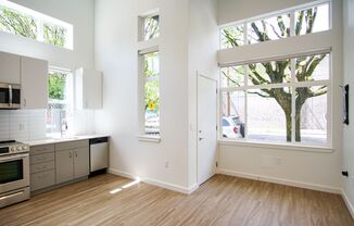 Spacious 1-Bedroom w/Condo-Grade Finishes