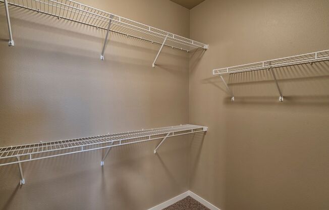 2 beds, 2 baths, 1,044 sqft, $1,260, Unit 307