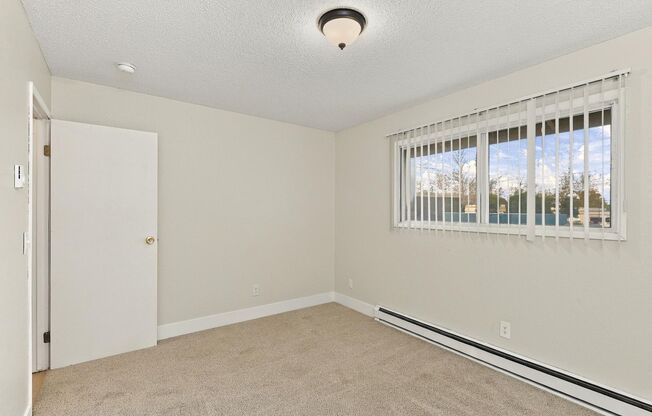 2 beds, 1.5 baths, 900 sqft, $1,645, Unit 6515