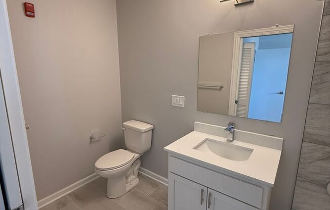 1 bed, 1 bath, 550 sqft, $1,425, Unit 1206