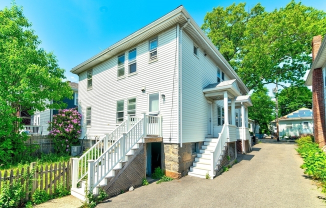 135 SAFFORD ST