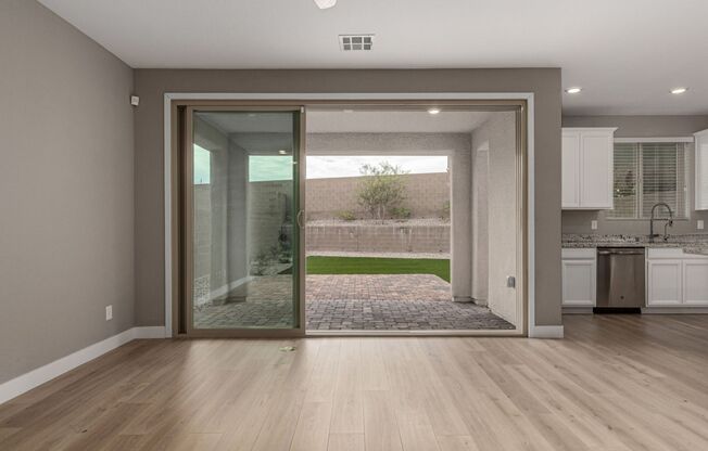 Summerlin Gated 3 Bedroom Home with Red Rock Mountain Views