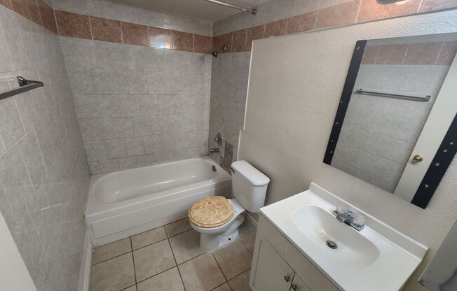 6975 Dunsbach Way Unit 1