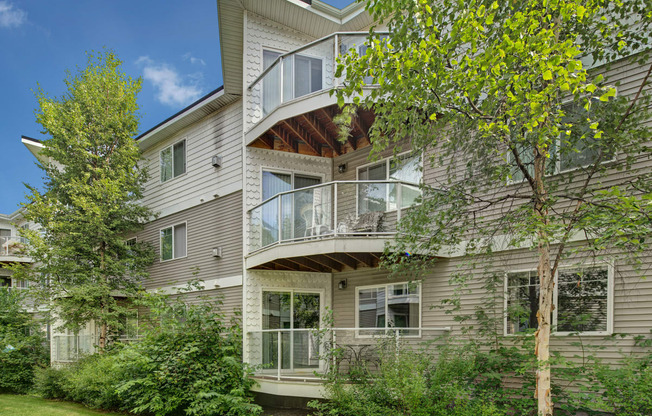 Admirals Cove Exterior