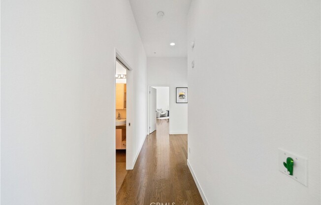 3 beds, 2 baths, 1,610 sqft, $8,000, Unit 612