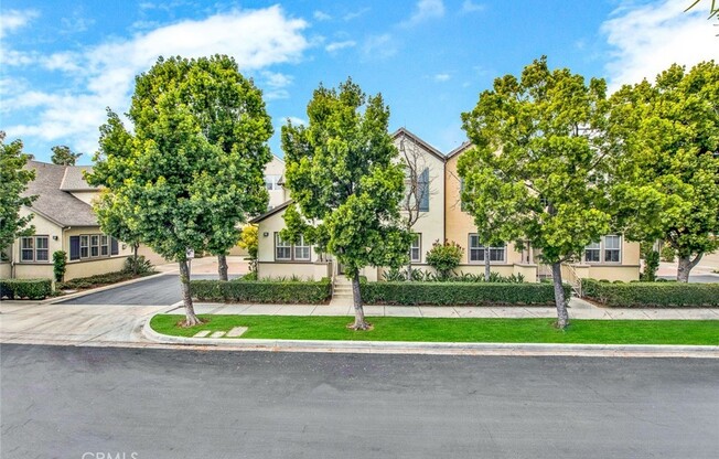 37 VISALIA
