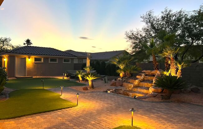 WINDHAM HILLS STUNNING BEAUTY!