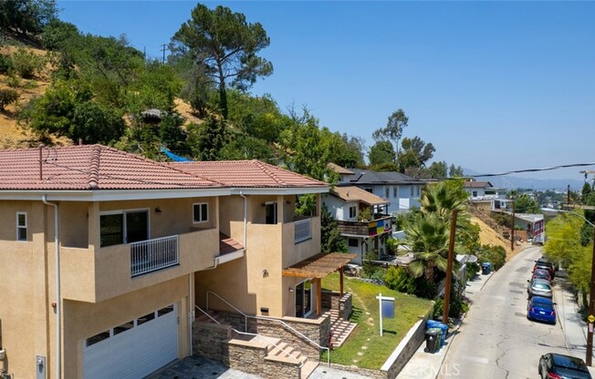 1630 BRIDGEPORT DR