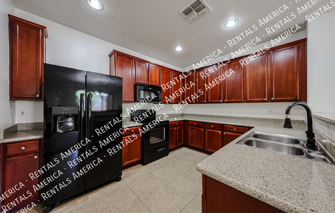 3922 E JASPER DR