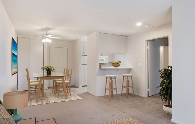 1 bed, 1 bath, 609 sqft, $2,109, Unit B128