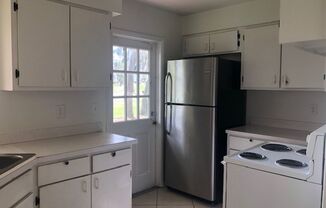 3 beds, 2 baths, $1,721