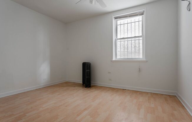 1 bed, 1 bath, 375 sqft, $1,395, Unit 4615-GC