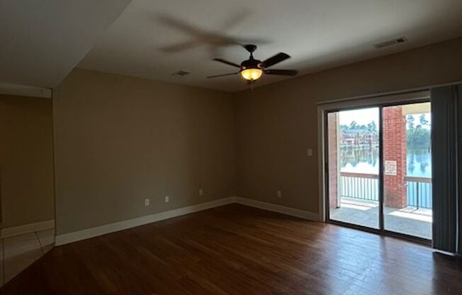 2 beds, 2 baths, 1,100 sqft, $1,025