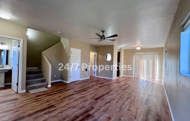 3 beds, 2.5 baths, $2,600