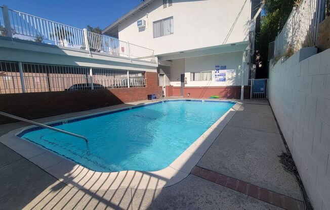 1 bed, 1 bath, 625 sqft, $1,750, Unit 15