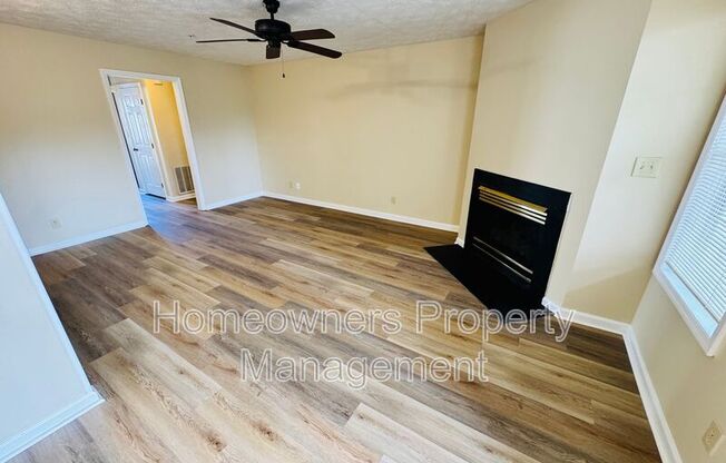 333 WATERDOWN DR