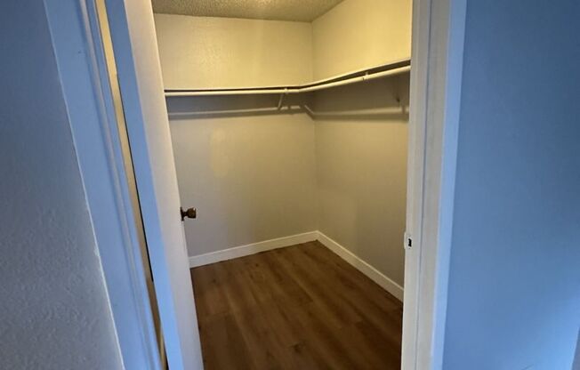 2 beds, 1 bath, $1,750