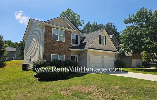 Awesome 3 bd/ 2ba With Everything Brand New / Popular Anneewakee Trails, A Swim / Tennis/ Clubhouse Community