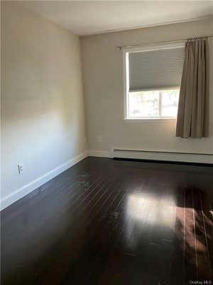 2 beds, 1 bath, 775 sqft, $2,900