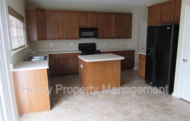 125 KELLERHIS DR