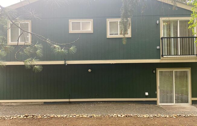 Covington Gem – Spacious 4BR/2BA Remodeled Home!