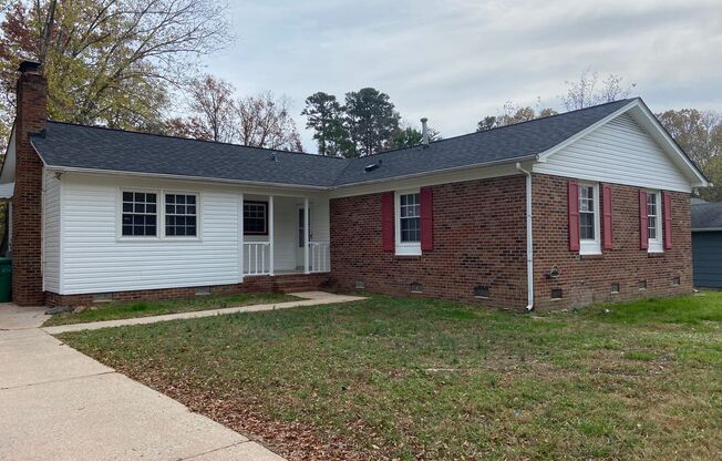 4 Bedroom, 2 Bathroom House in High Point!