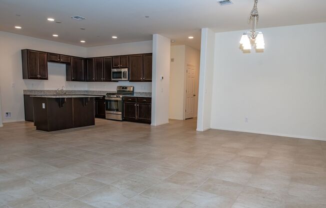 Spacious 4BD/2BA in Verrado