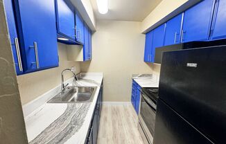 1 bed, 1 bath, 661 sqft, $1,375, Unit 12