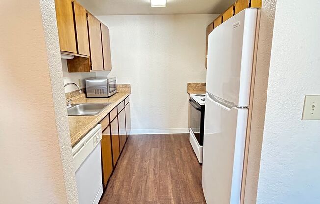 1 bed, 1 bath, 712 sqft, $1,550, Unit A9