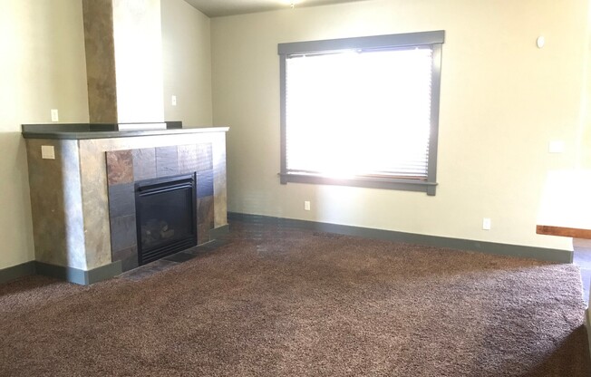 3 beds, 2 baths, $2,295