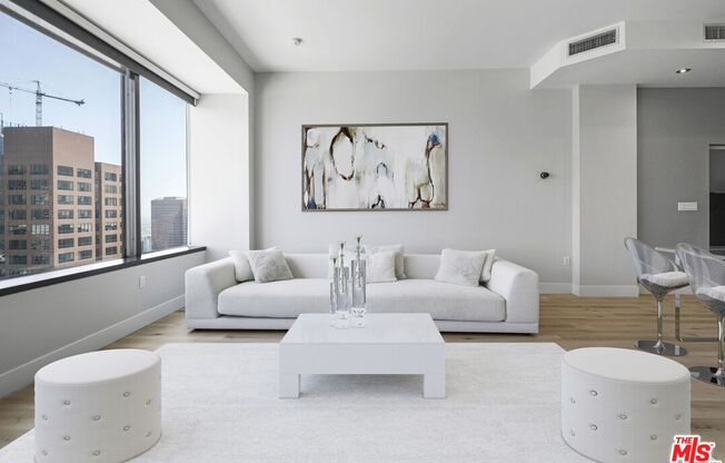 1 bed, 1 bath, 820 sqft, $3,200, Unit 2908