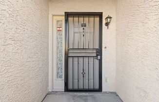 3 beds, 2 baths, $2,790