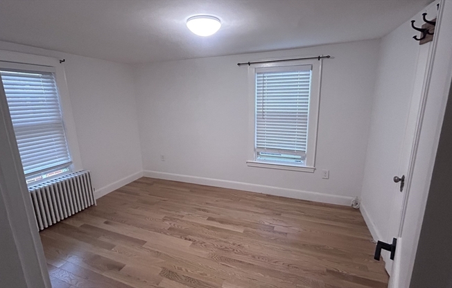 182 W ST