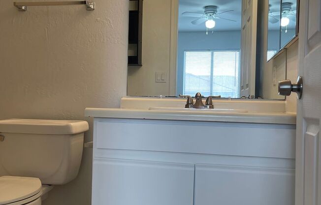 2 beds, 2 baths, $1,150