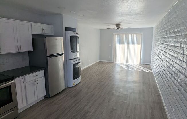 2 beds, 1 bath, 780 sqft, $1,650