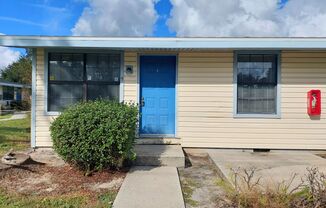 1 bed, 1 bath, 575 sqft, $1,095, Unit Unit #9