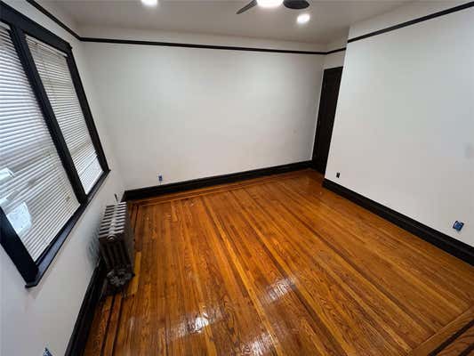 115 52 205 ST